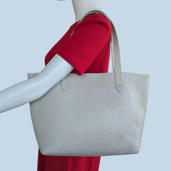 Cuyana Cream Tote Bag